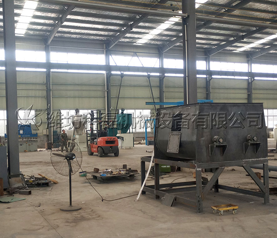 攪拌機(ji)生産車間一(yi)角 第1張