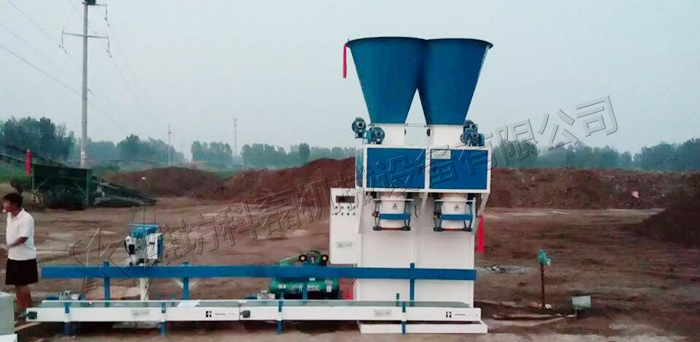 KLC-50F-S敞口袋(dài)包裝機 敞(chǎng)口袋包裝(zhuang)秤 敞口袋(dai)包裝機 第(dì)1張