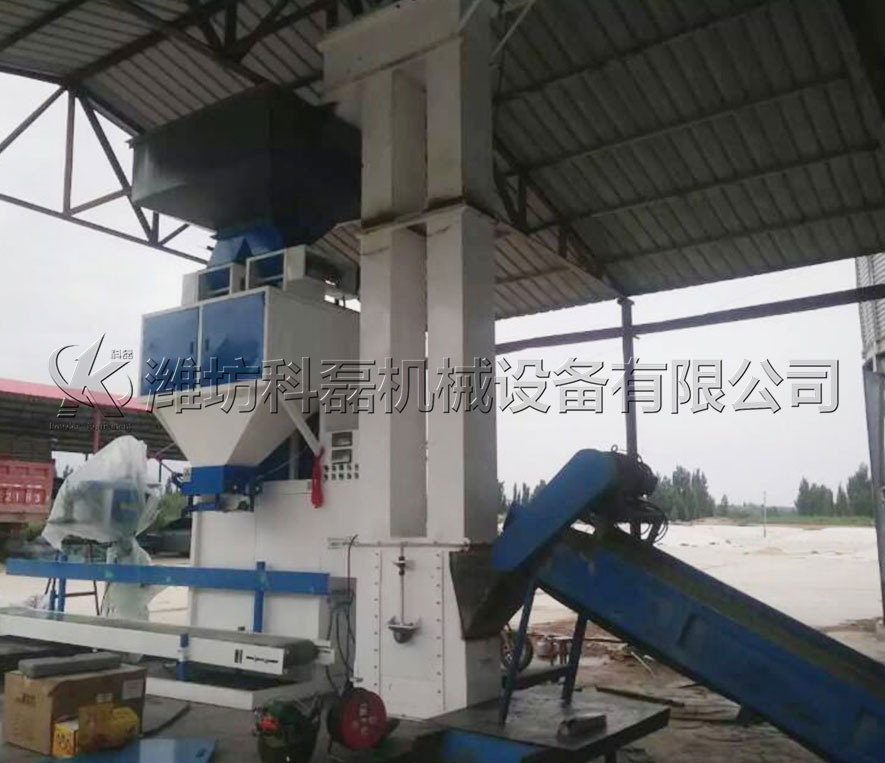 濟甯客戶有機(jī)肥輸送、提升、雙(shuang)料鬥包裝秤使(shǐ)用案例 第1張
