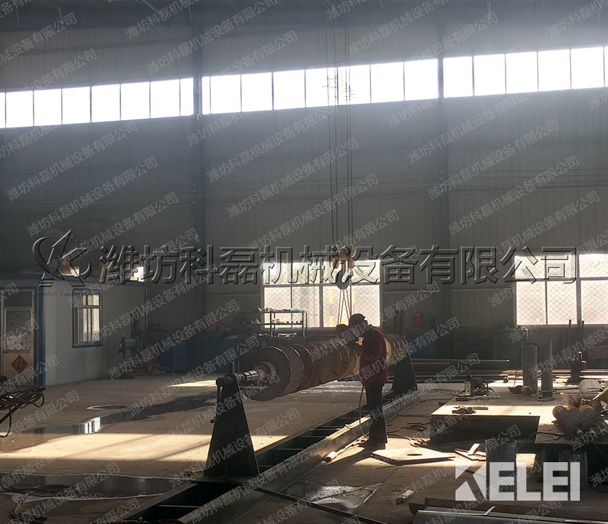 襄阳(yang)用裕橡胶(jiao)制造有限(xiàn)公司(H5网站(zhan))螺旋輸送(song)機絞龍焊(han)接車間 第(di)2張