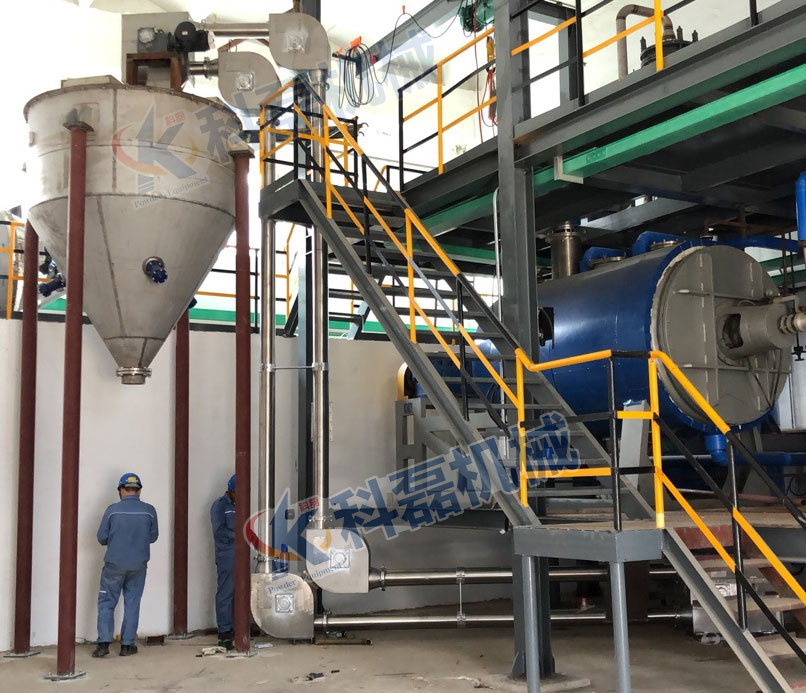 襄阳(yáng)用裕橡胶制造(zao)有限公司(H5网站(zhan))不鏽鋼管鏈輸(shū)送機客戶現場(chǎng)實拍 第1張