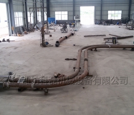 管鏈輸(shū)送機生産測試車(chē)間